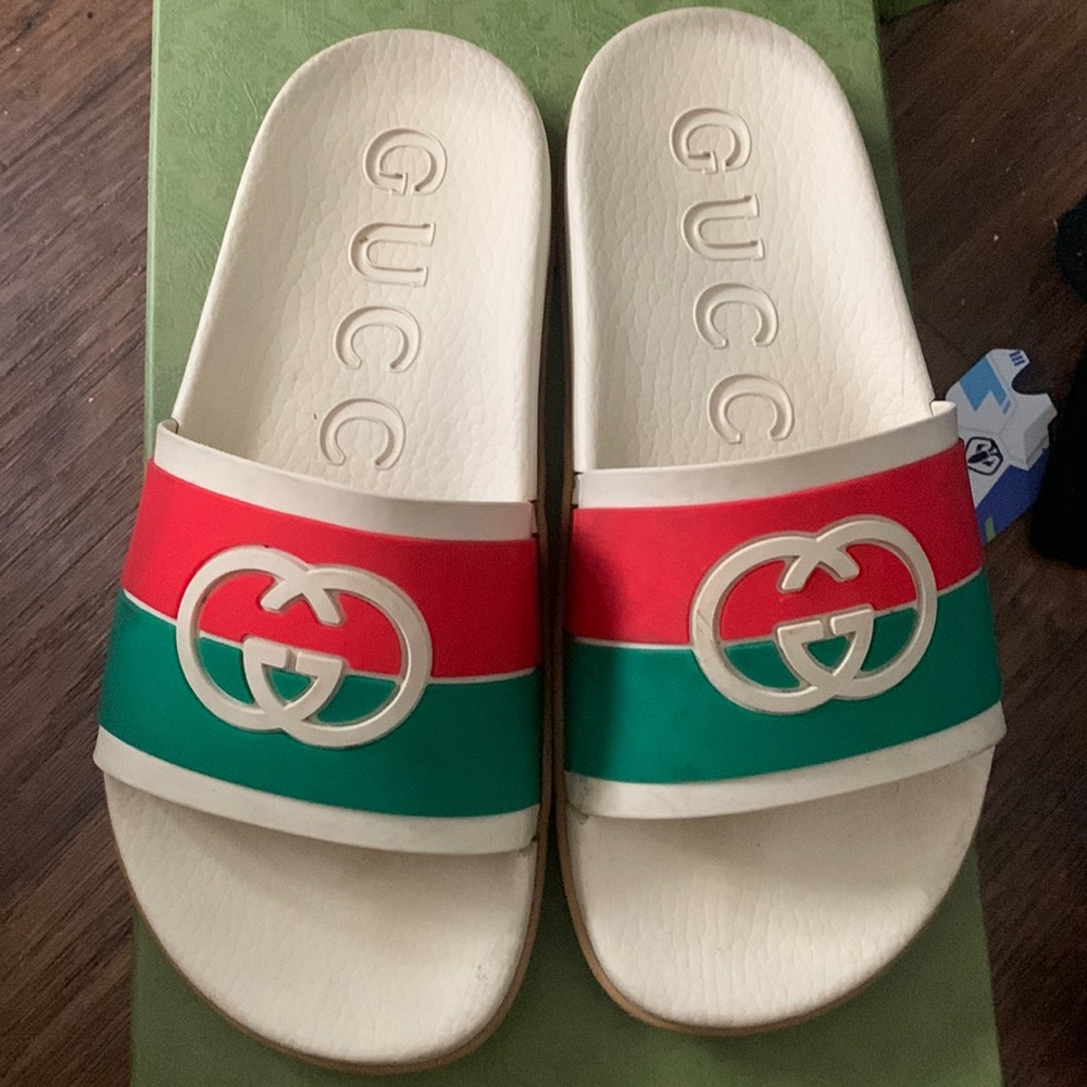 Gucci sandals